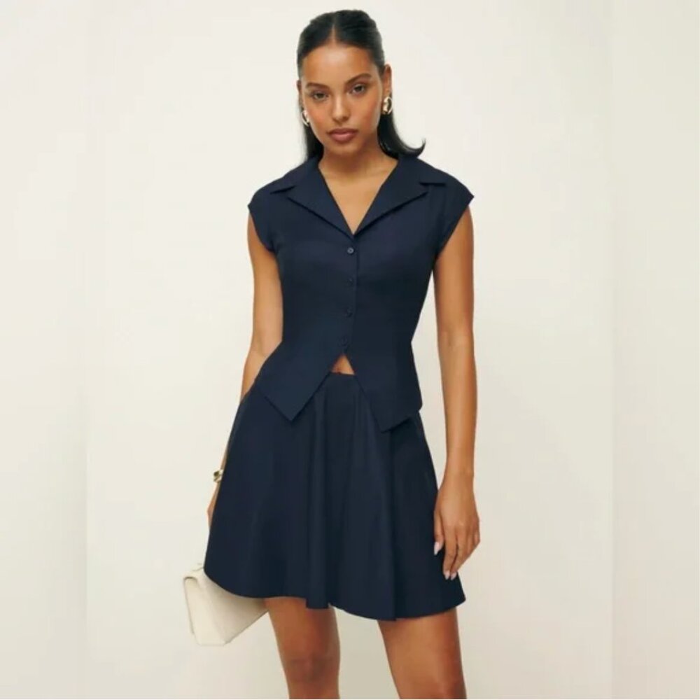 Reformation Chrissa Two Piece Navy sz 4 NWT never worn